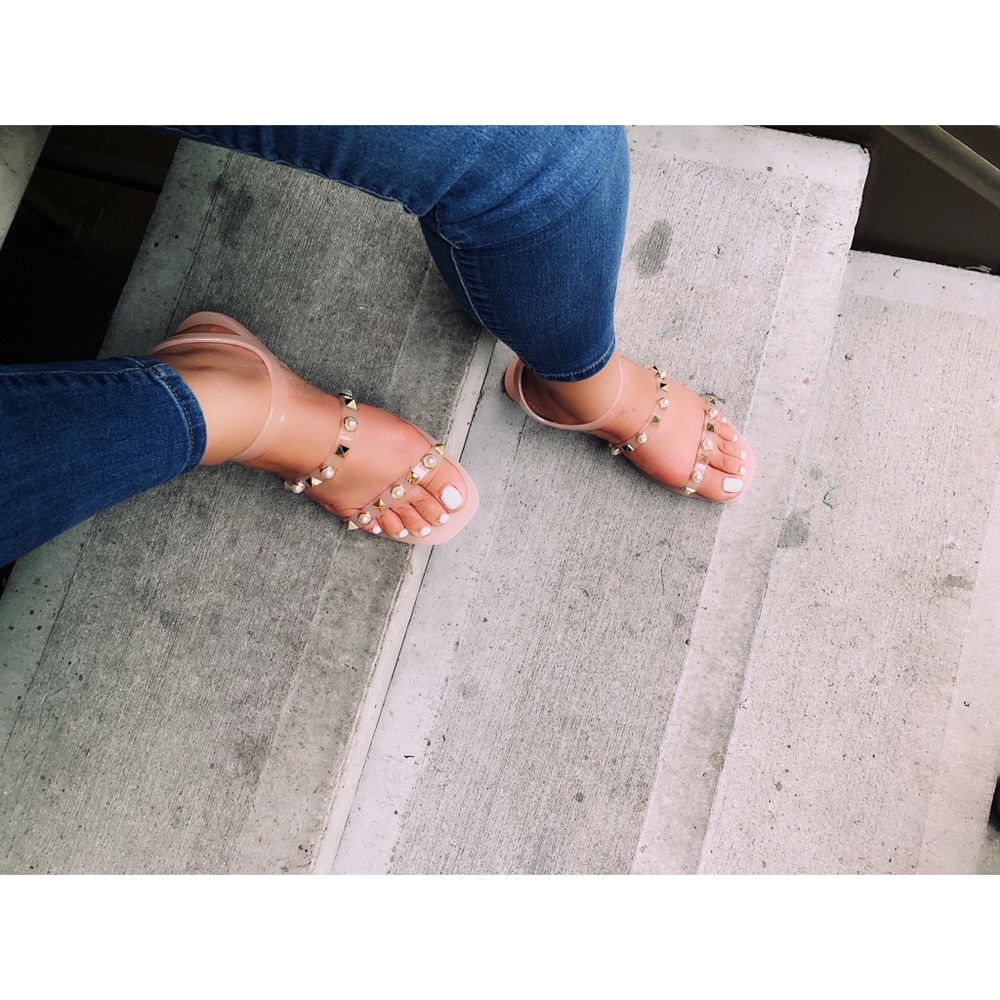 Blush Studded sandals